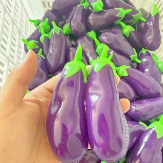 Eggplant Squishy - Eggplant-Squishy-001